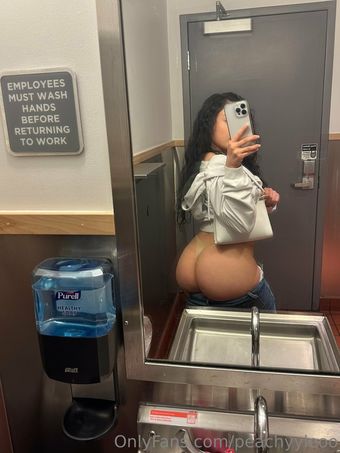 Peachyyleoo Foto Desnuda Filtrada OnlyFans 21