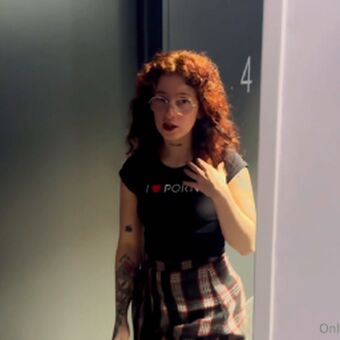 Petite_Rousse