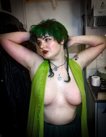 Pinegreentea Foto Desnuda Filtrada OnlyFans 6
