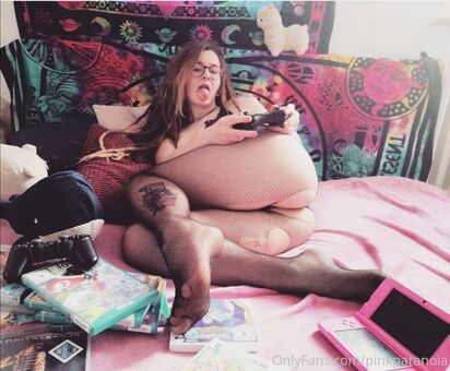 pinkparanoiafree