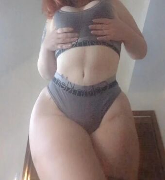 PixieAmaryllis Foto Desnuda Filtrada OnlyFans 14