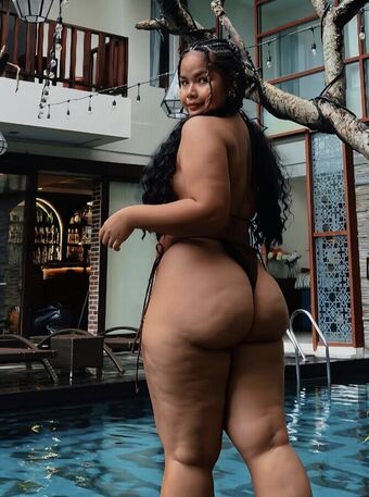 Praew Foto Desnuda Filtrada OnlyFans 11