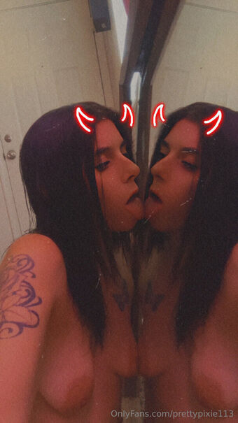 prettypixie113 Foto Desnuda Filtrada OnlyFans 38