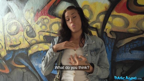 Public Agent Foto Desnuda Filtrada OnlyFans 131