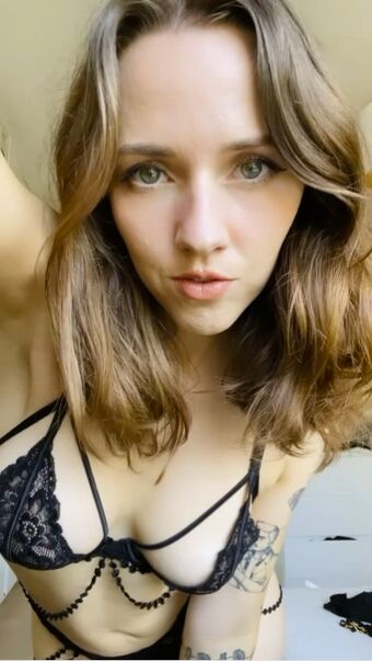QueenArrow Foto Desnuda Filtrada OnlyFans 9