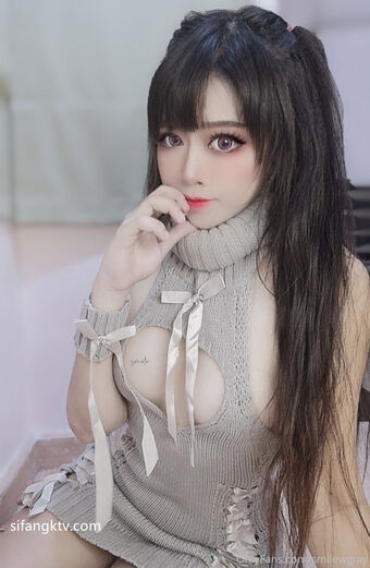 queencosth