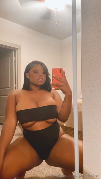 queennstarr Foto Desnuda Filtrada OnlyFans 1
