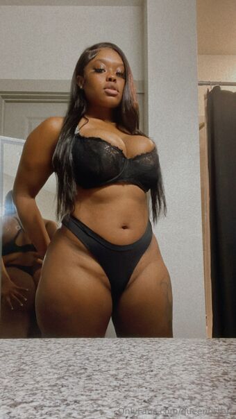 queennstarr Foto Desnuda Filtrada OnlyFans 2