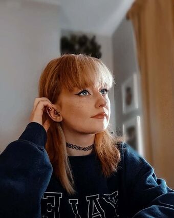 Recklesslyred Rarelyredox