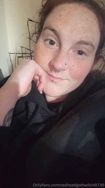 redheadgothwitch0730