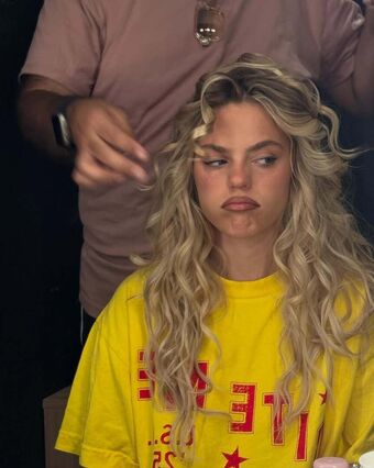 Renee Rapp Foto Desnuda Filtrada OnlyFans 142