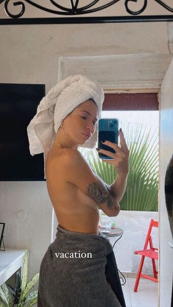 Rinata Even Foto Desnuda Filtrada OnlyFans 18