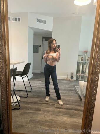 sagefoxoxo