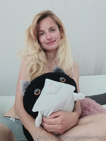 sailerwolfgirl