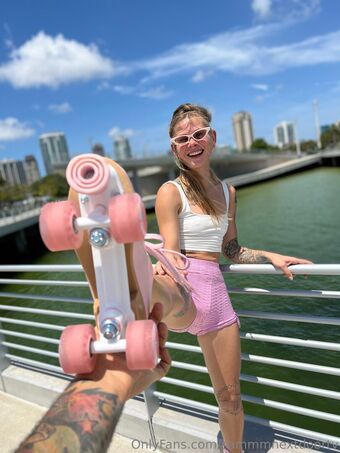 sammmnextdoortv