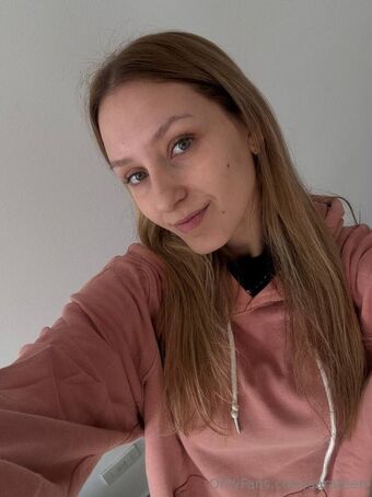 sarateen Foto Desnuda Filtrada OnlyFans 28