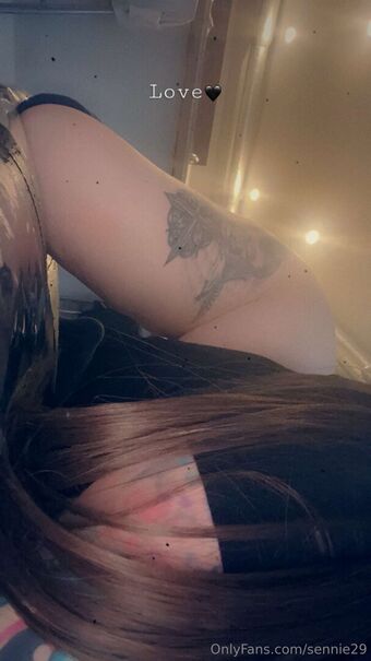 sennie29 Foto Desnuda Filtrada OnlyFans 6