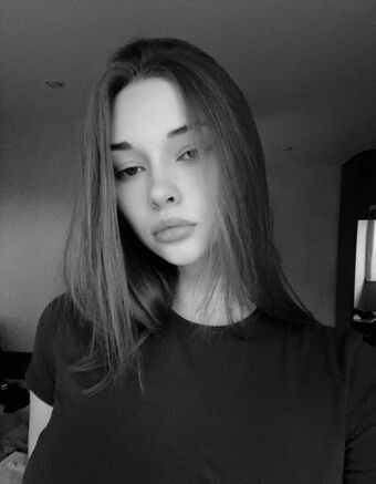 sharrimalagisi Foto Desnuda Filtrada OnlyFans 11