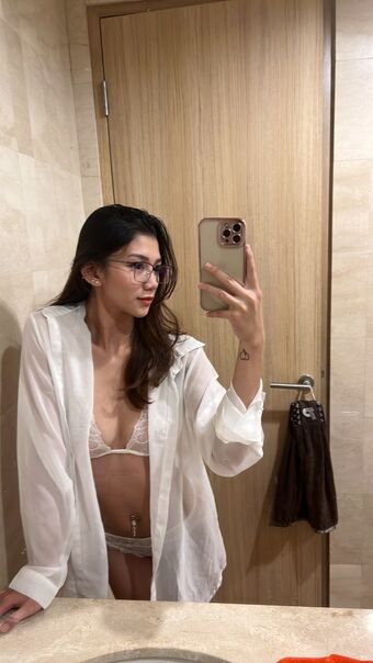 Shinta Khyuliang Foto Desnuda Filtrada OnlyFans 23