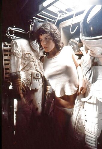 Sigourney Weaver