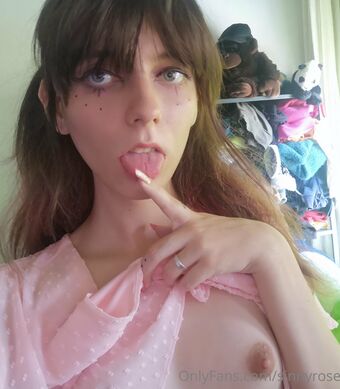 Sin Rose Foto Desnuda Filtrada OnlyFans 33