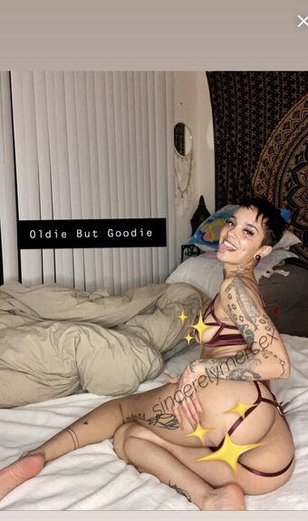 Sincerelymerce Foto Desnuda Filtrada OnlyFans 11