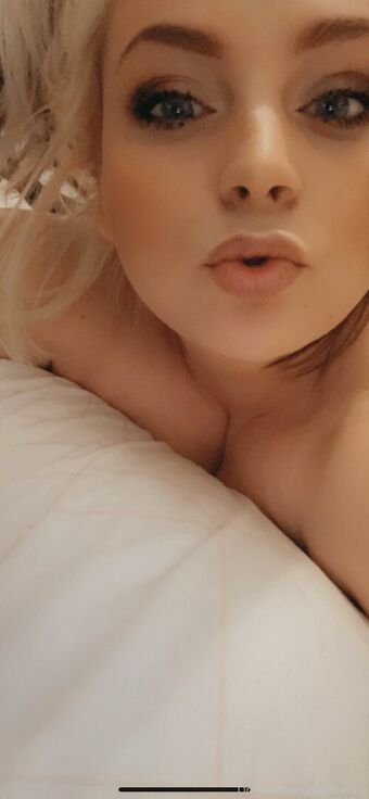 skyemoore Foto Desnuda Filtrada OnlyFans 32