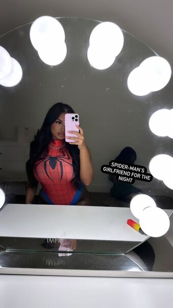 sofia.deroian Foto Desnuda Filtrada OnlyFans 12