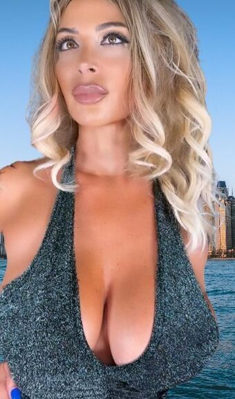 Sonia Grey