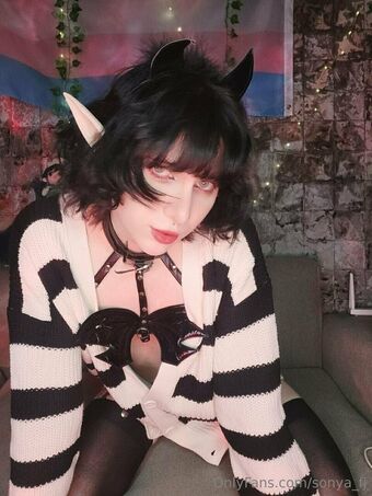 sonya_fj