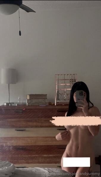 spicyandyummy Foto Desnuda Filtrada OnlyFans 10