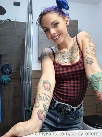 spicyrollersg Foto Desnuda Filtrada OnlyFans 10