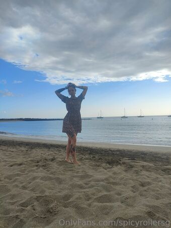 spicyrollersg Foto Desnuda Filtrada OnlyFans 18