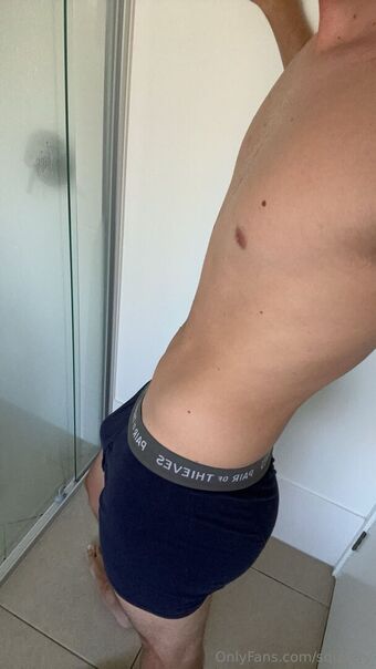 squeery Foto Desnuda Filtrada OnlyFans 9