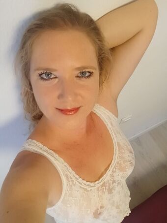 TakeMeSlo Foto Desnuda Filtrada OnlyFans 6