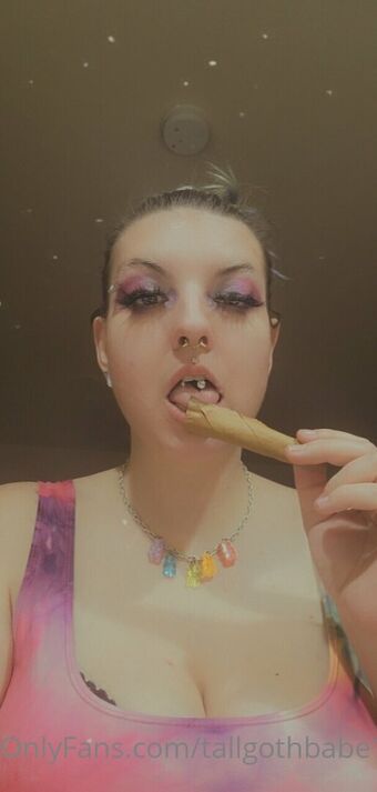 tallgothbabe14