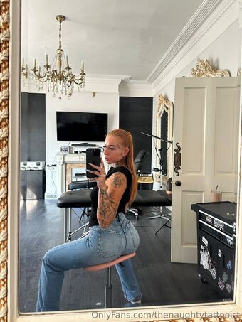 thenaughtytattooist