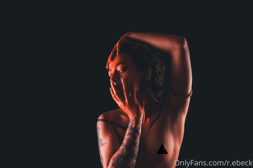 ther.ebeck Foto Desnuda Filtrada OnlyFans 18