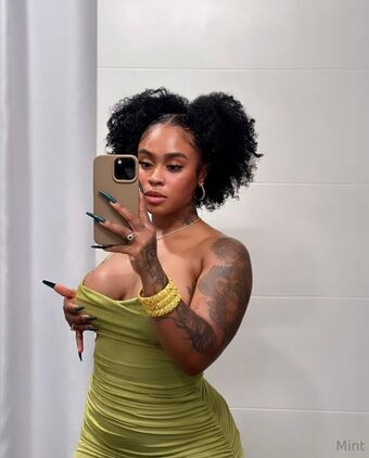 therealbombshell_mint Foto Desnuda Filtrada OnlyFans 10