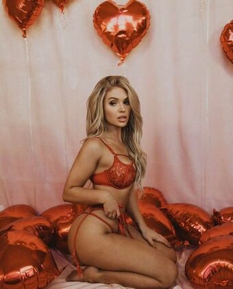 Thiccney Foto Desnuda Filtrada OnlyFans 1