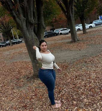 Thick Baddie