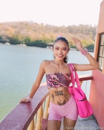 Thinyone Foto Desnuda Filtrada OnlyFans 17