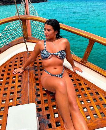 throwsumchlo Foto Desnuda Filtrada OnlyFans 2