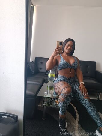 tiana_hr Foto Desnuda Filtrada OnlyFans 10
