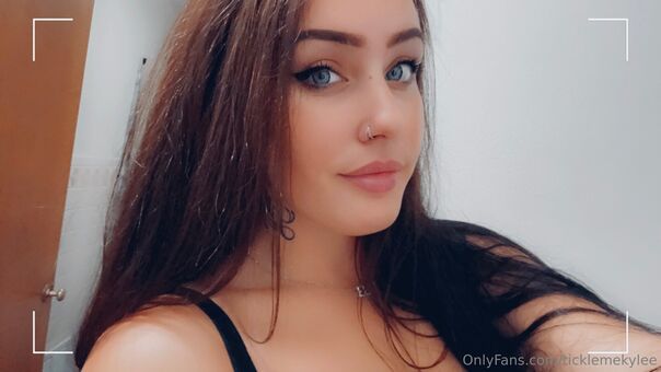 ticklemekylee Foto Desnuda Filtrada OnlyFans 2