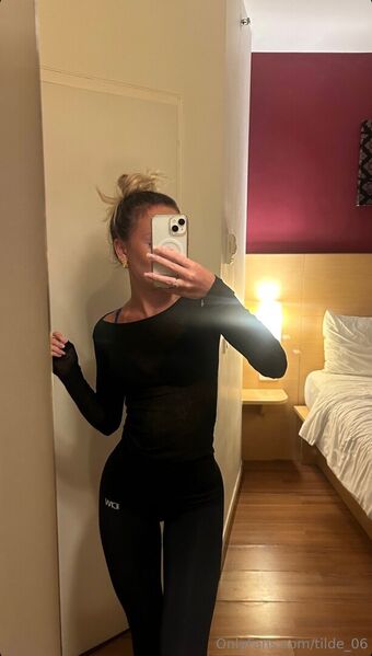 tilde_06