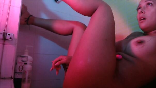 Tiny Panther Foto Desnuda Filtrada OnlyFans 16