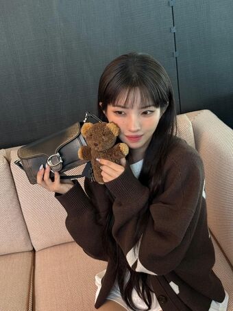 tiny.pretty.j