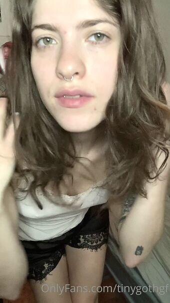 TInyGothGF Foto Desnuda Filtrada OnlyFans 20