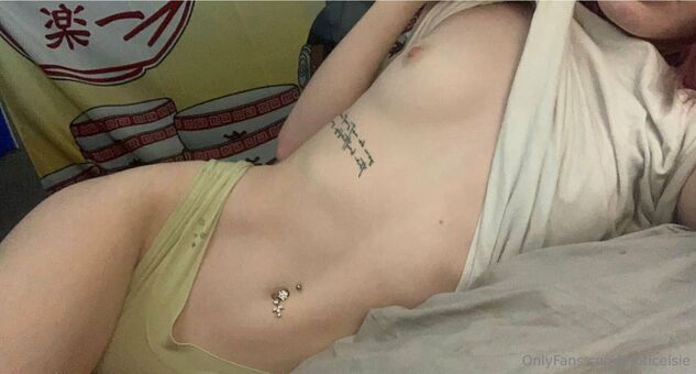 Triptovenuss Foto Desnuda Filtrada OnlyFans 5